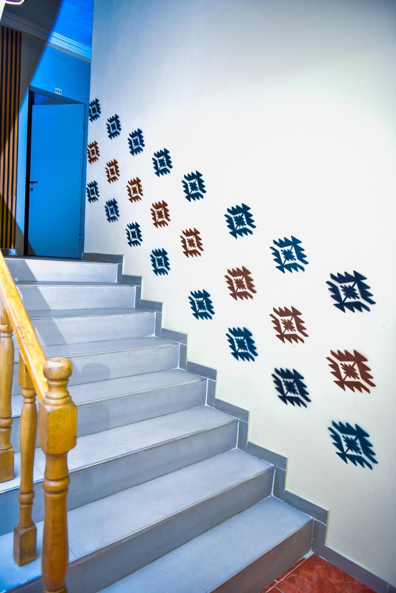 Te Bujtina Hotel- Cozy Stay With Traditional Breakfast Near Beach โกเลม ภายนอก รูปภาพ